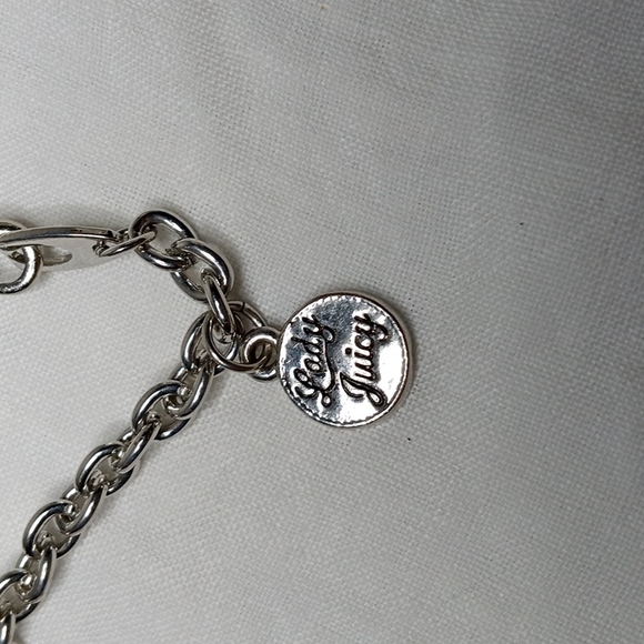 Juicy Couture silvertone charm bracelet with 5 charms 7" approx - Picture 5 of 8